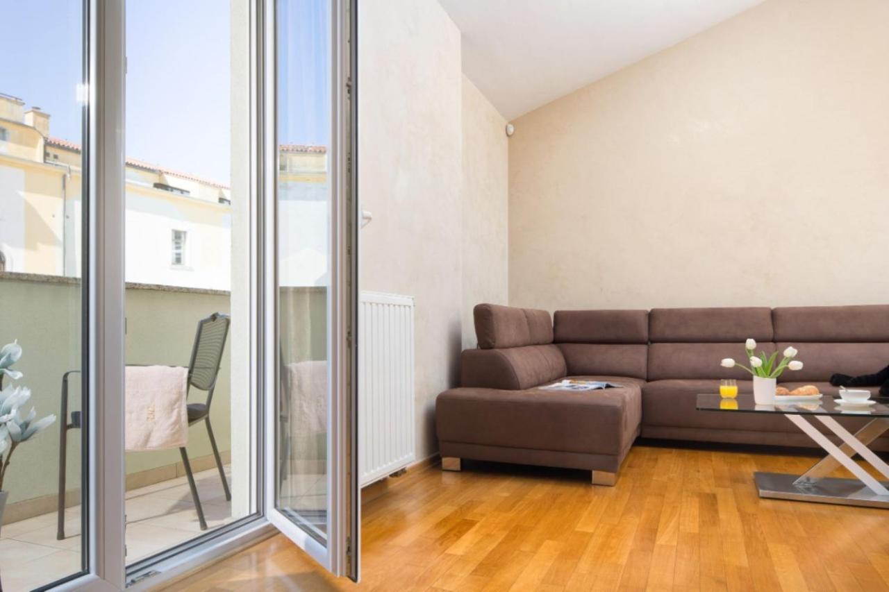Apartment Leonardo 普拉 外观 照片
